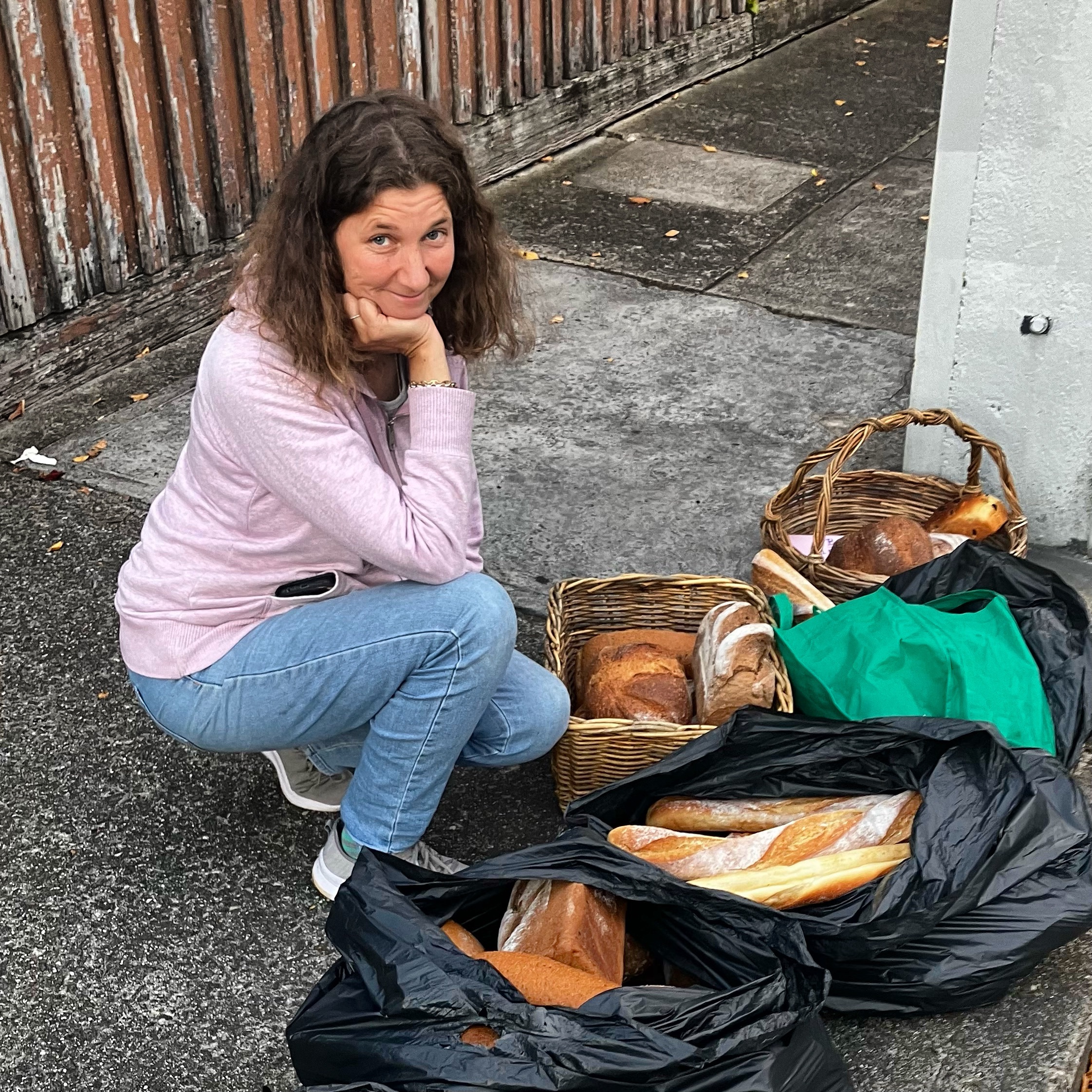 Small Project – The Weekend Bread Basket.  Free bread delivery to communities.